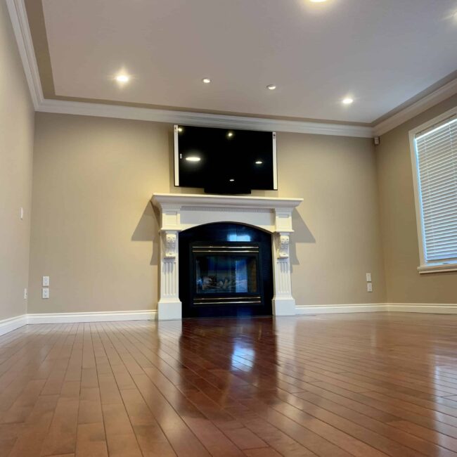 living room with a gas fireplace